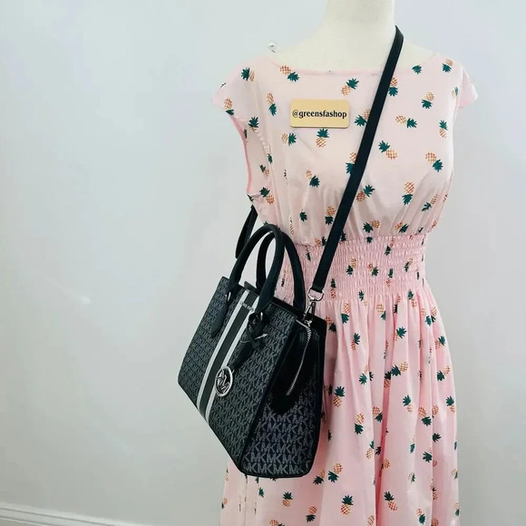 Michael Kors Purse & Wallet Sheila Medium Signature and Metallic Satchel - Picture 9 of 12